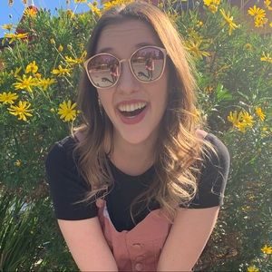 Meet your Posher, Alison